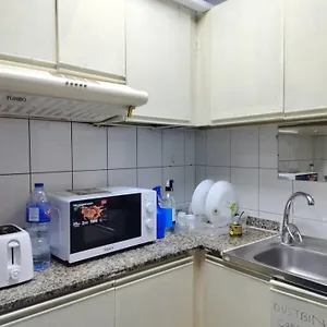 Hostel Rovers Boys Near Gold Souq Metro Dubai